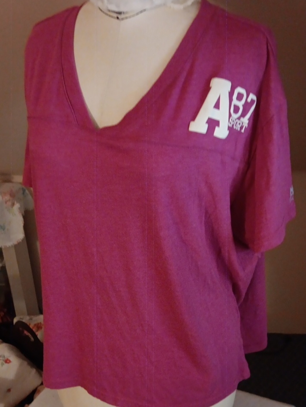 Aeropostale Magenta V-Neck A87 Sport Tee